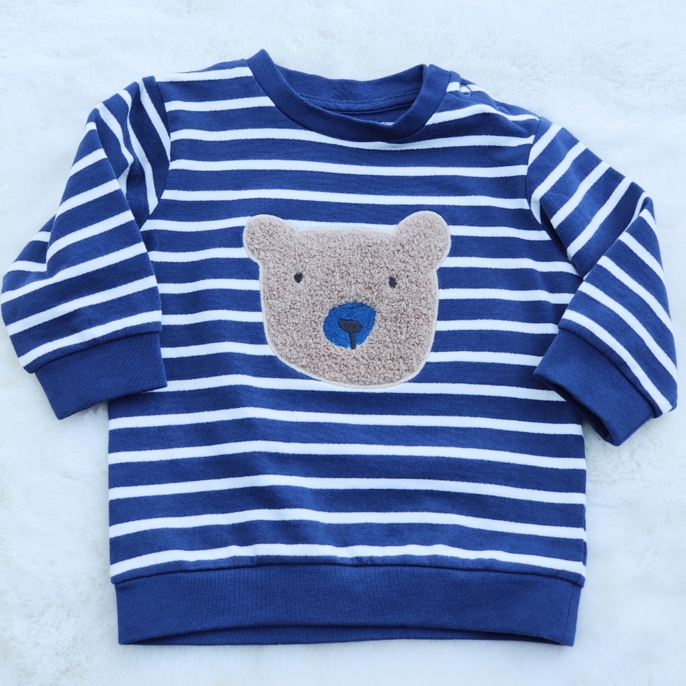 M&S sweater size 3-6 months